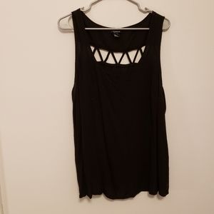 5 for $25 Torrid Lattice Back Tank Size 2